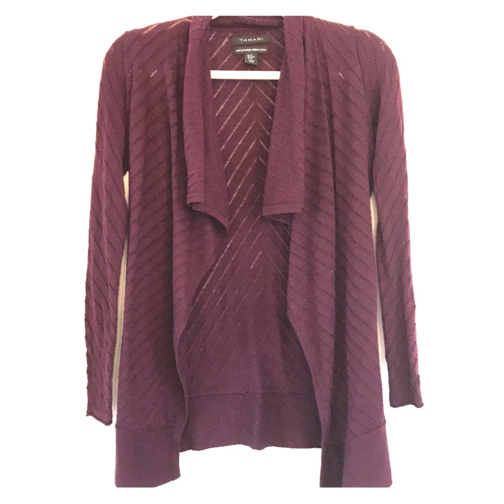 Maroon open cardigan